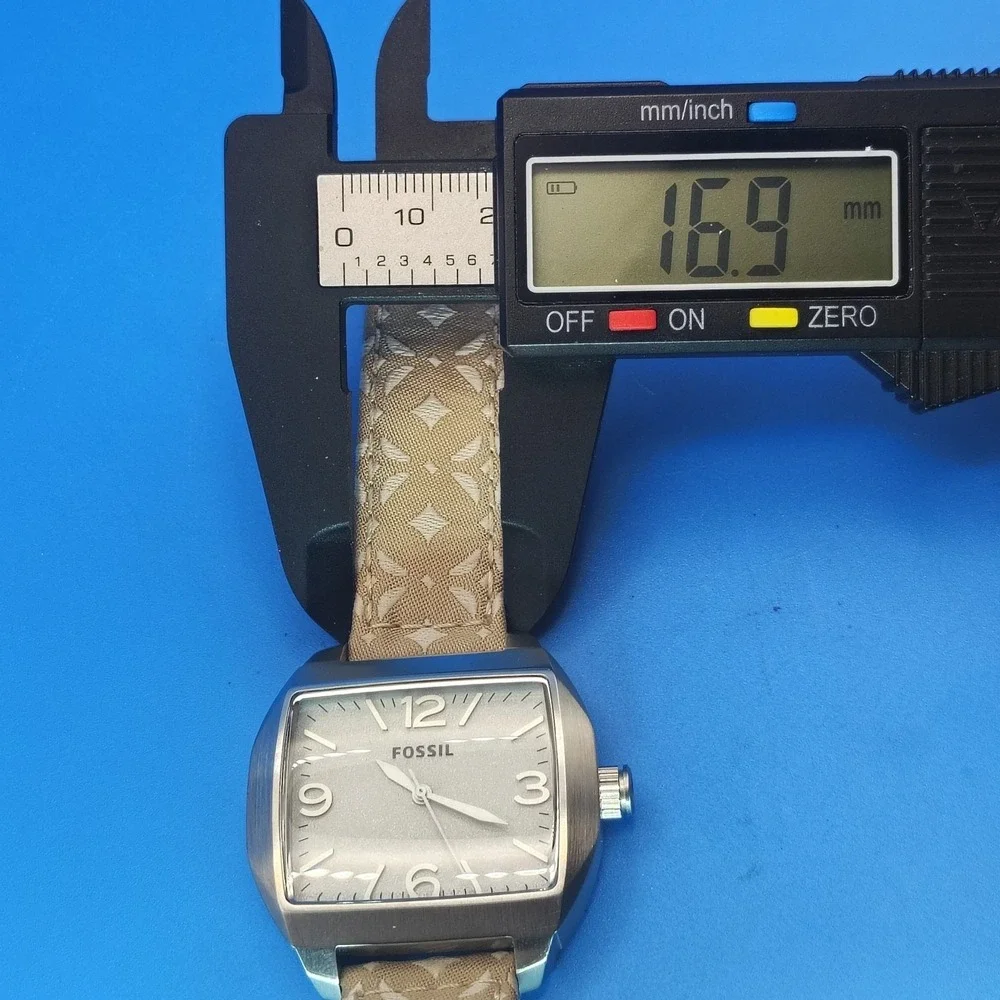 Vintage 2003 Fossil TV 32mm Women's Quartz Watch Monogram Strap Fully‎ Restored